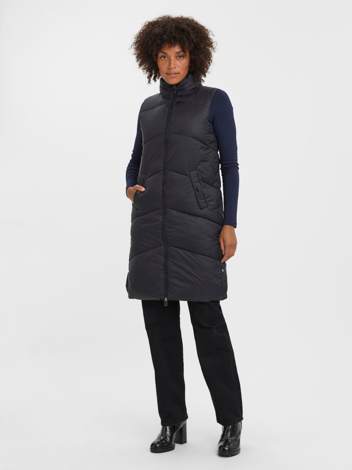 VMUPPSALA Outerwear - Black